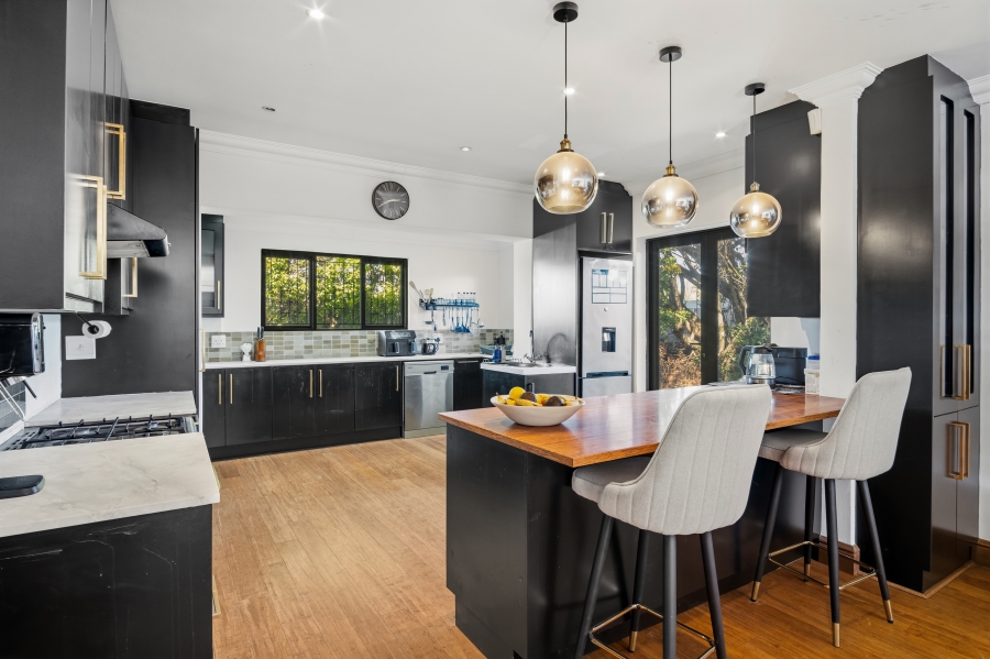 4 Bedroom Property for Sale in Tokai Western Cape